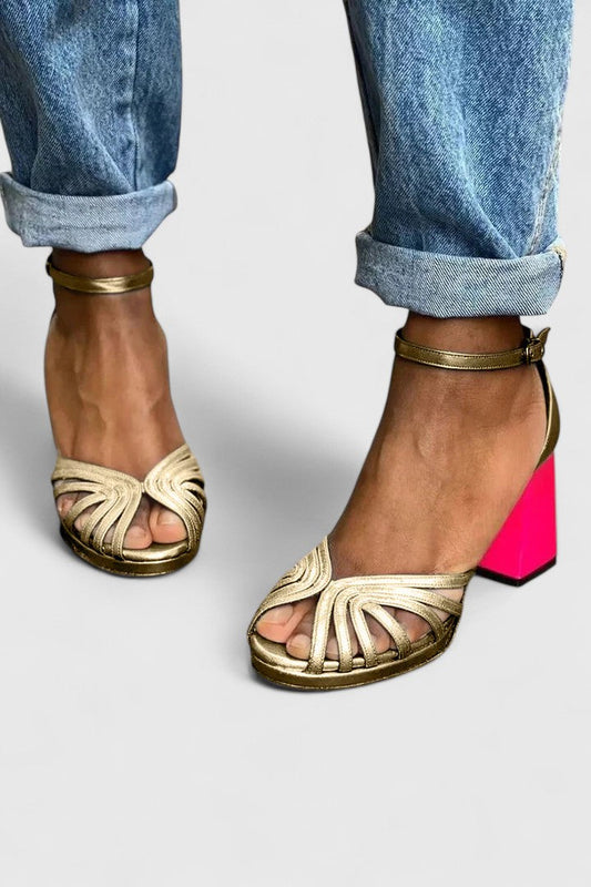 Noelyrah tacones