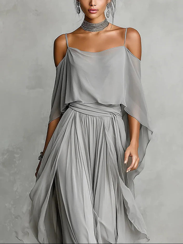 isabela-conjunto-fluido-gris-con-top-de-tirantes-y-pantalones-ligeros